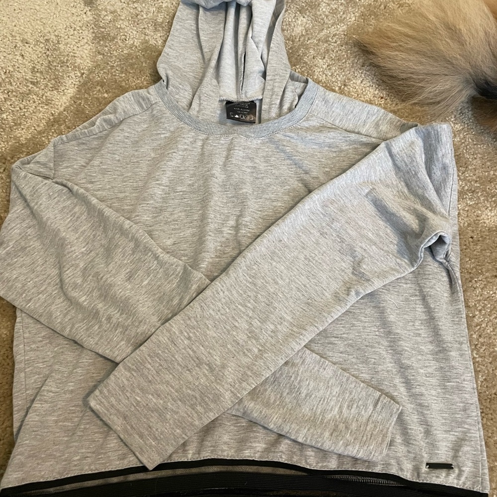 Cropped workout hoodie